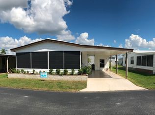 300 Blue Beard Dr, Fort Myers, FL 33917