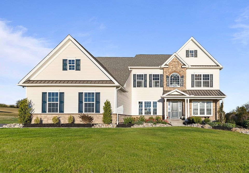 Juniper Farmhouse Exterior