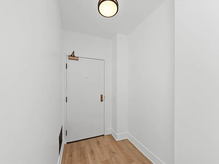 680 S Federal St #506 — Photo 12