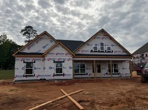 1035 Sunfield Dr, Prattville, AL 36066