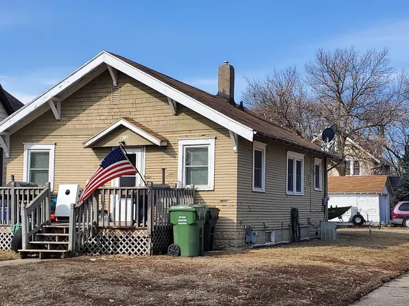4135 Tyler St, Sioux City, IA 51108