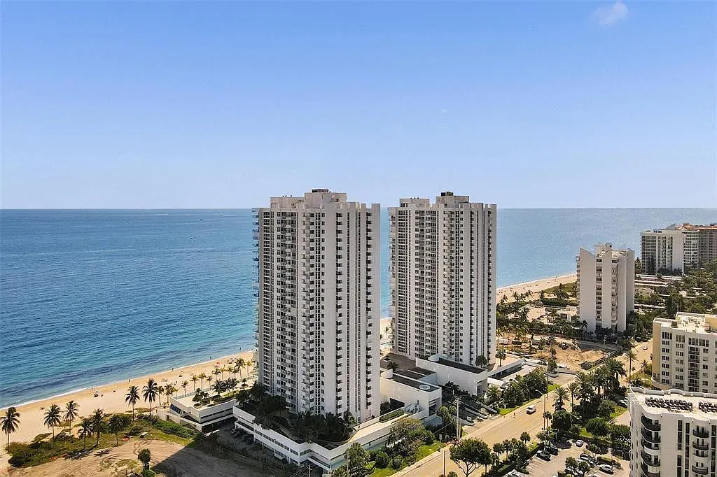 2 bed, 2.0 bath, 1630 sqft, $5,950 — Photo 1