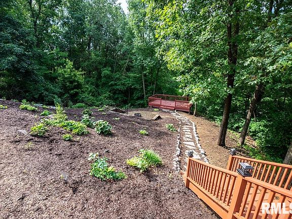 4th image of 6918 W Saddlebrook Dr