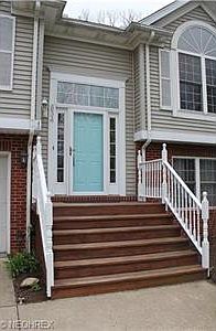 2nd image of 834 Lehigh Ave