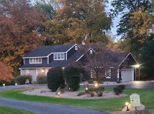 895 Scholl Rd, Pottstown, PA 19465