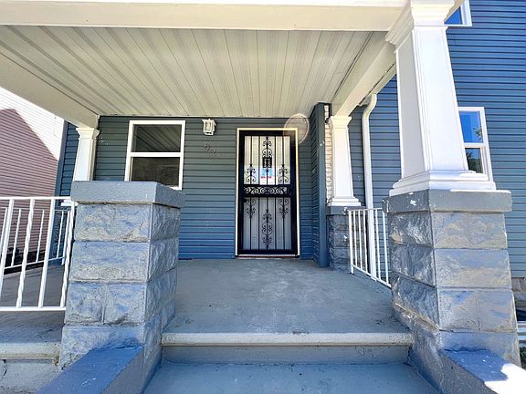 2nd image of 62 Gordon Ave