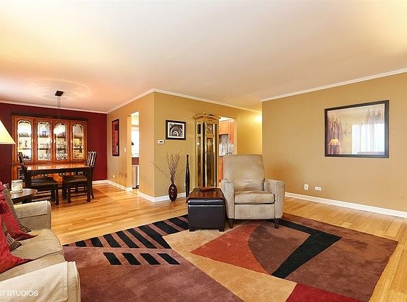 2nd image of 2623 Jackson Dr