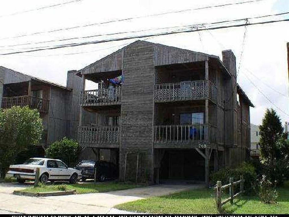 1st image of 745 W Ocean View Ave APT C