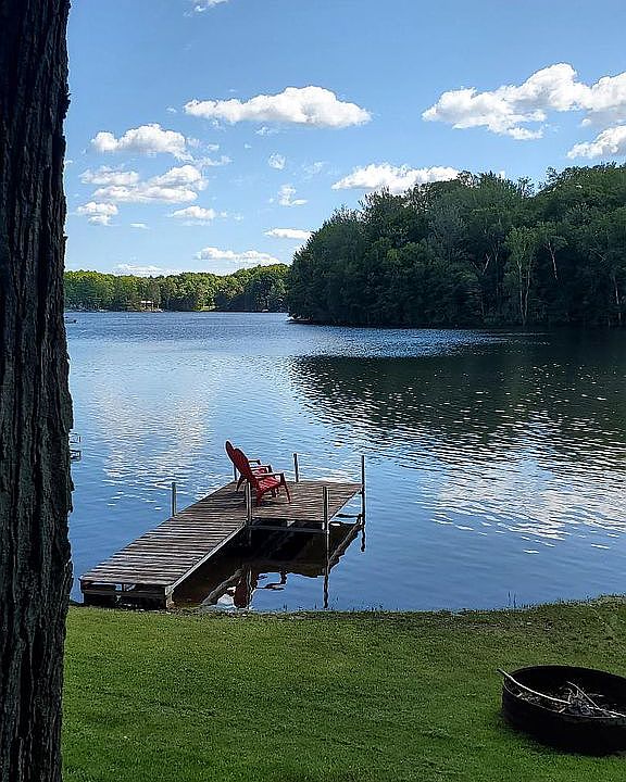 1st image of 4281 Island View Dr