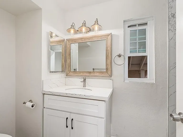 7898 Hemphill Dr — Photo 22