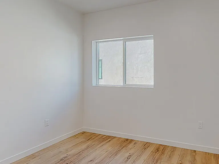 16012 Cantlay St #A — Photo 25