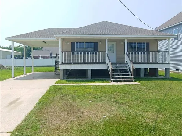 1976 Plantation St, Lafitte, LA 70067