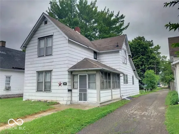 420 W 4th St, Anderson, IN 46016