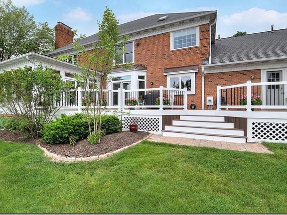 5th image of 6591 Dunbarton Dr
