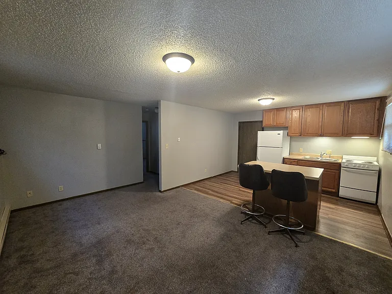 1840 W 3rd St #B — Photo 5