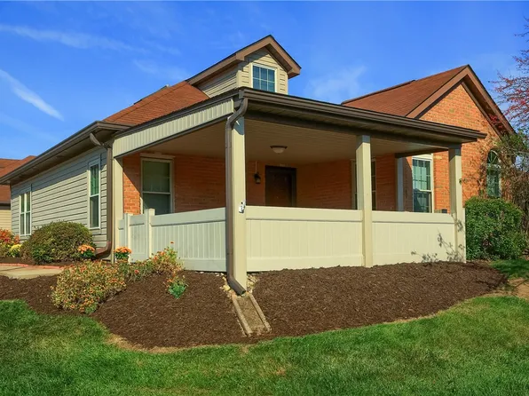 11 Ashford Dr, Cranberry Township, PA 16066