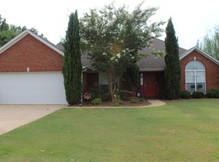 121 Sonya Cir, Saltillo, MS 38866