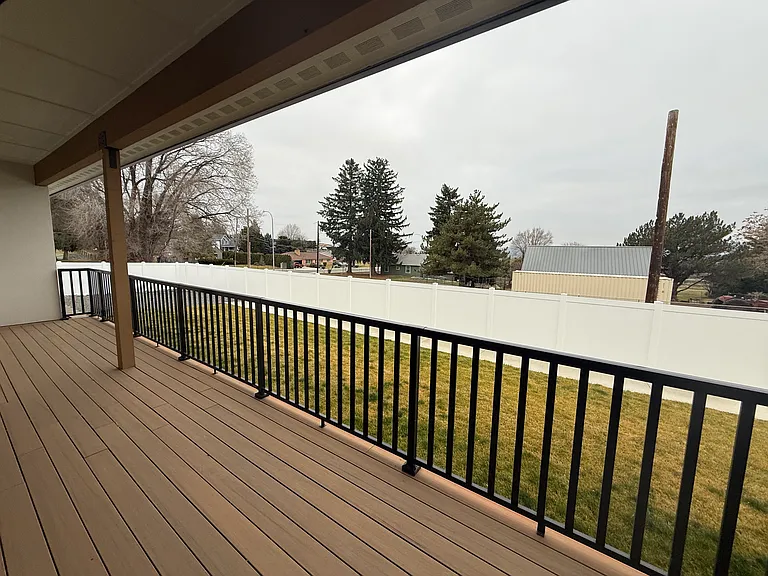 4518 Maple Ave — Photo 11