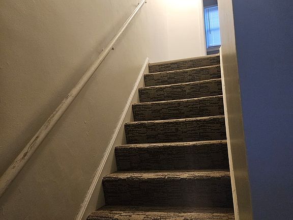 4th image of 536 Chelsea Ave #536