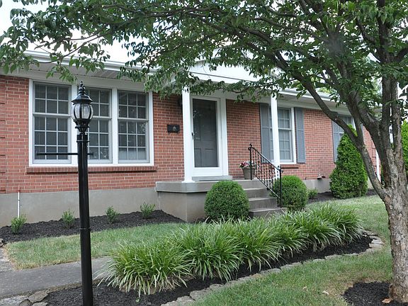 2nd image of 3933 Manner Dale Dr