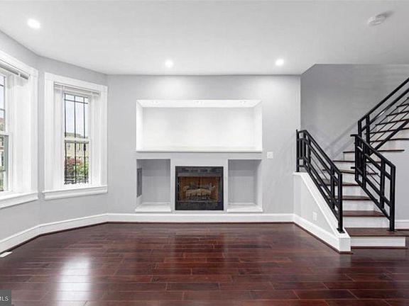 4th image of 3633 11th St NW #A