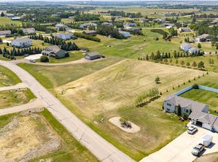 7330 Runnel Rd, Bismarck, ND 58503