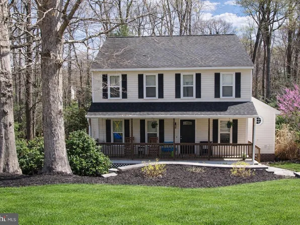 14305 Sonnenburg Dr, Chester, VA 23831