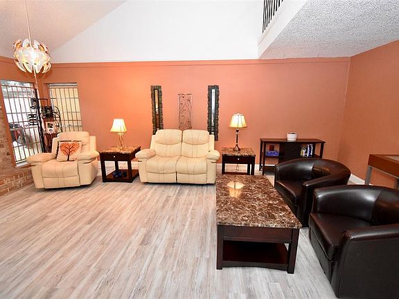 4th image of 6007 Whitter Forest Dr