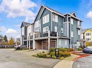 3400 SW Graham St UNIT 703, Seattle, WA