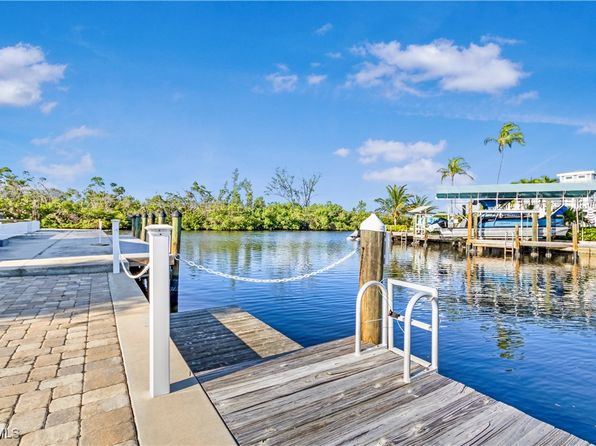 2790 Teal Ct