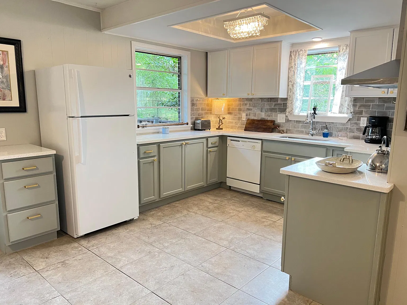 301 Walker St — Photo 1