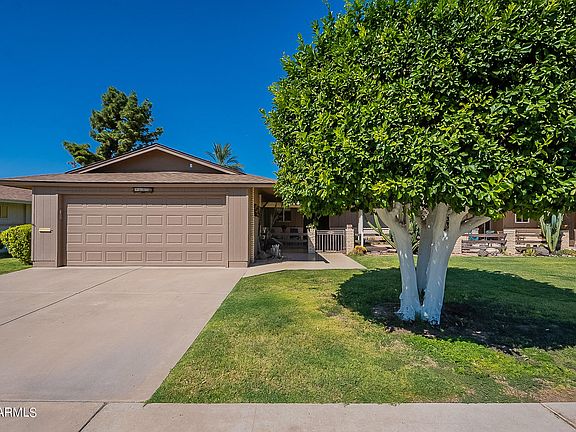 3rd image of 9858 N Balboa Drive