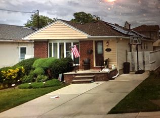 15823 82nd St, Howard Beach, NY 11414