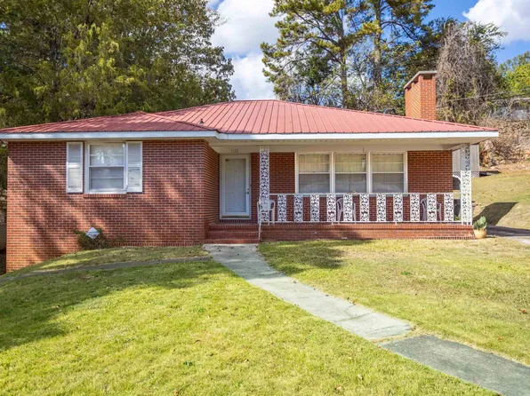 1126 Altamont Rd, Anniston, AL 36207