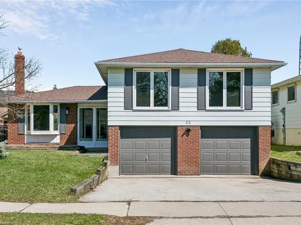 32 Lynwood Dr, Hamilton, ON L8E 3E9