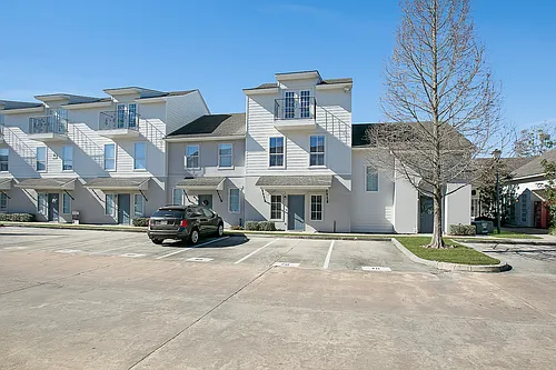 2403 Brightside Dr Photo 1