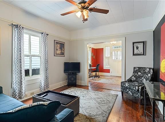 5th image of 904-906 Toledano St