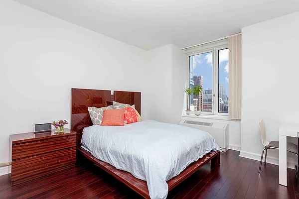 Sold by Profit Realty | media 14