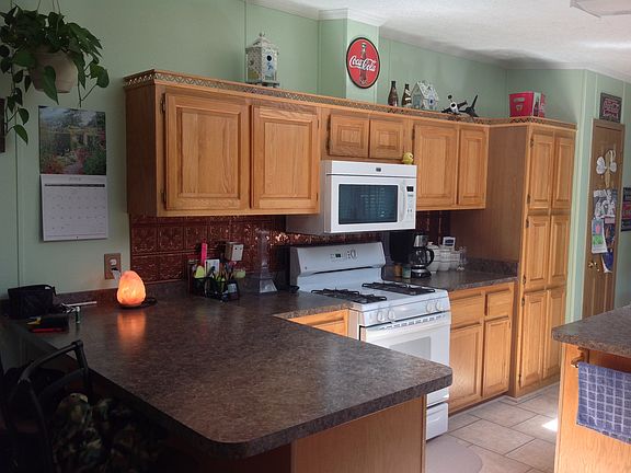 3rd image of 9619 Astor Ct