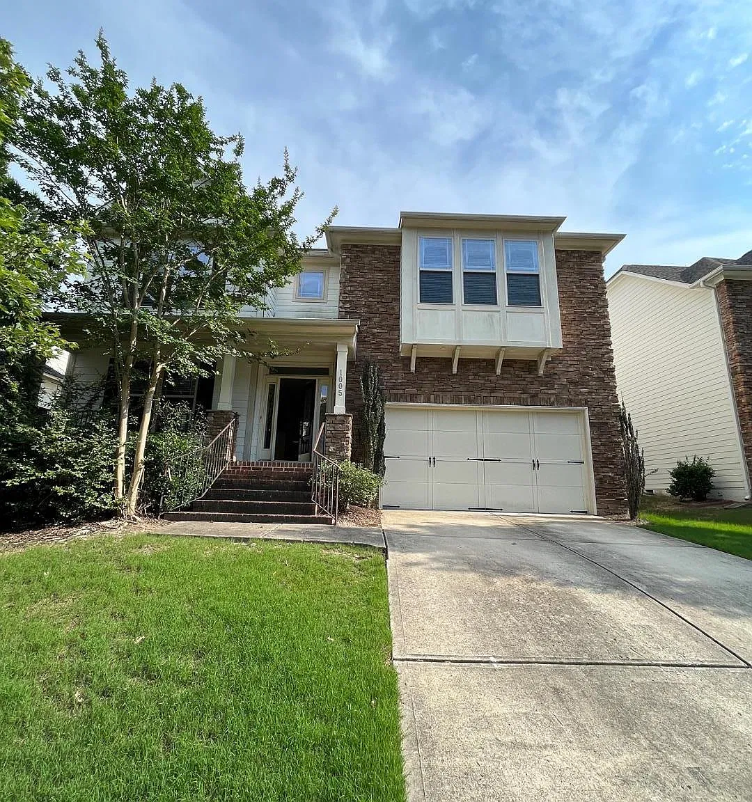 5 bed, 3.0 bath, 3524 sqft, $3,250 — Photo 3