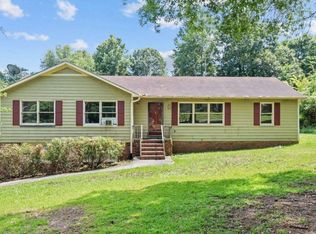 5 Ridgedale Dr SE, Silver Creek, GA 30173