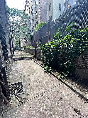 1st image of 137 W 86th St APT 1C