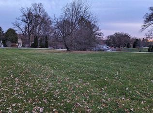 160 Lake Summerset Rd, Davis, IL 61019