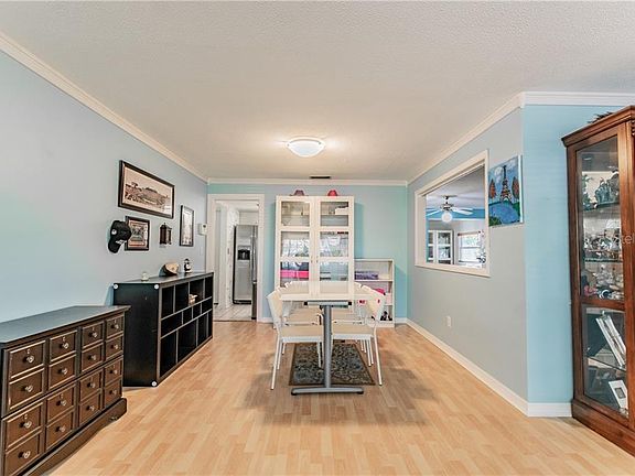 5th image of 2409 Williams Dr