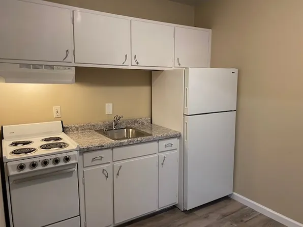 2012 S Illinois Ave, Carbondale, IL