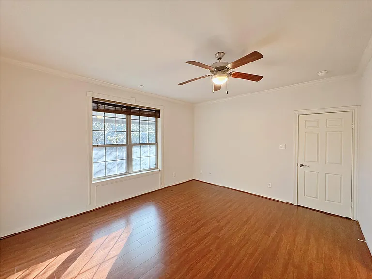 2700 Revere St #140 — Photo 11