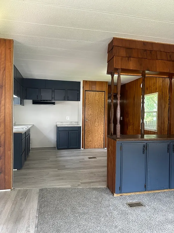 2 bed, 1.0 bath, 800 sqft, $800 — Photo 4