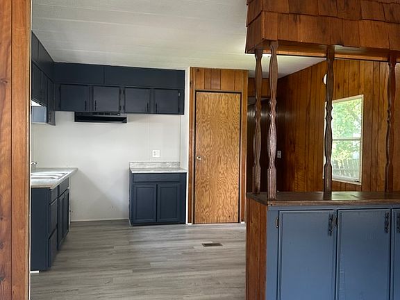 4th image of 615 S 2nd St Lot 1