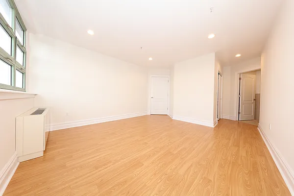 Rented by Corcoran | media 58