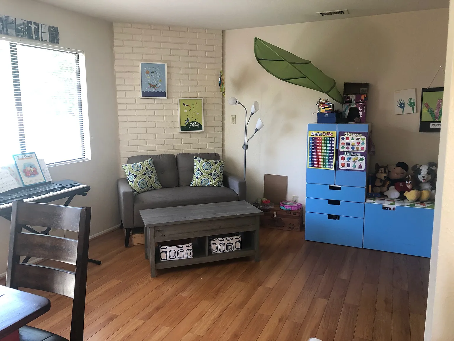 3 bed, 2.5 bath, 1723 sqft, $3,895 — Photo 3